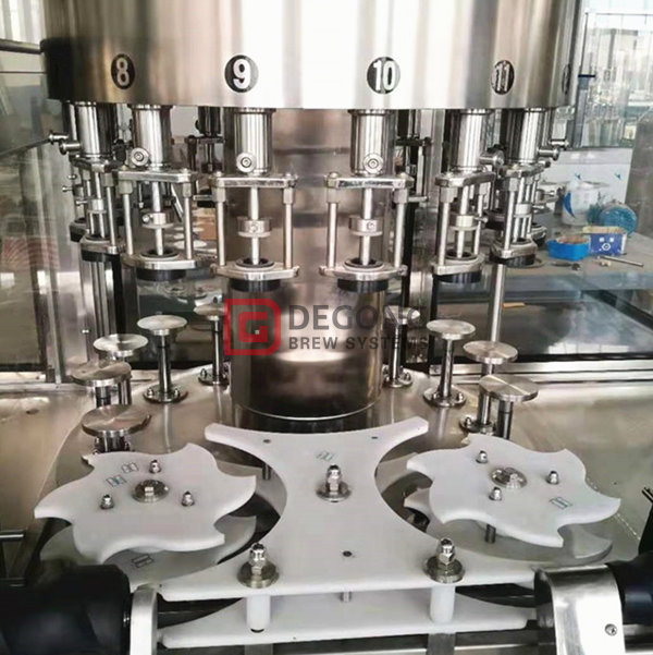 Πλήρως αυτόματη μηχανή εμφιάλωσης καθαρού νερού / μηχανή πλήρωσης μπίρας στην Κίνα